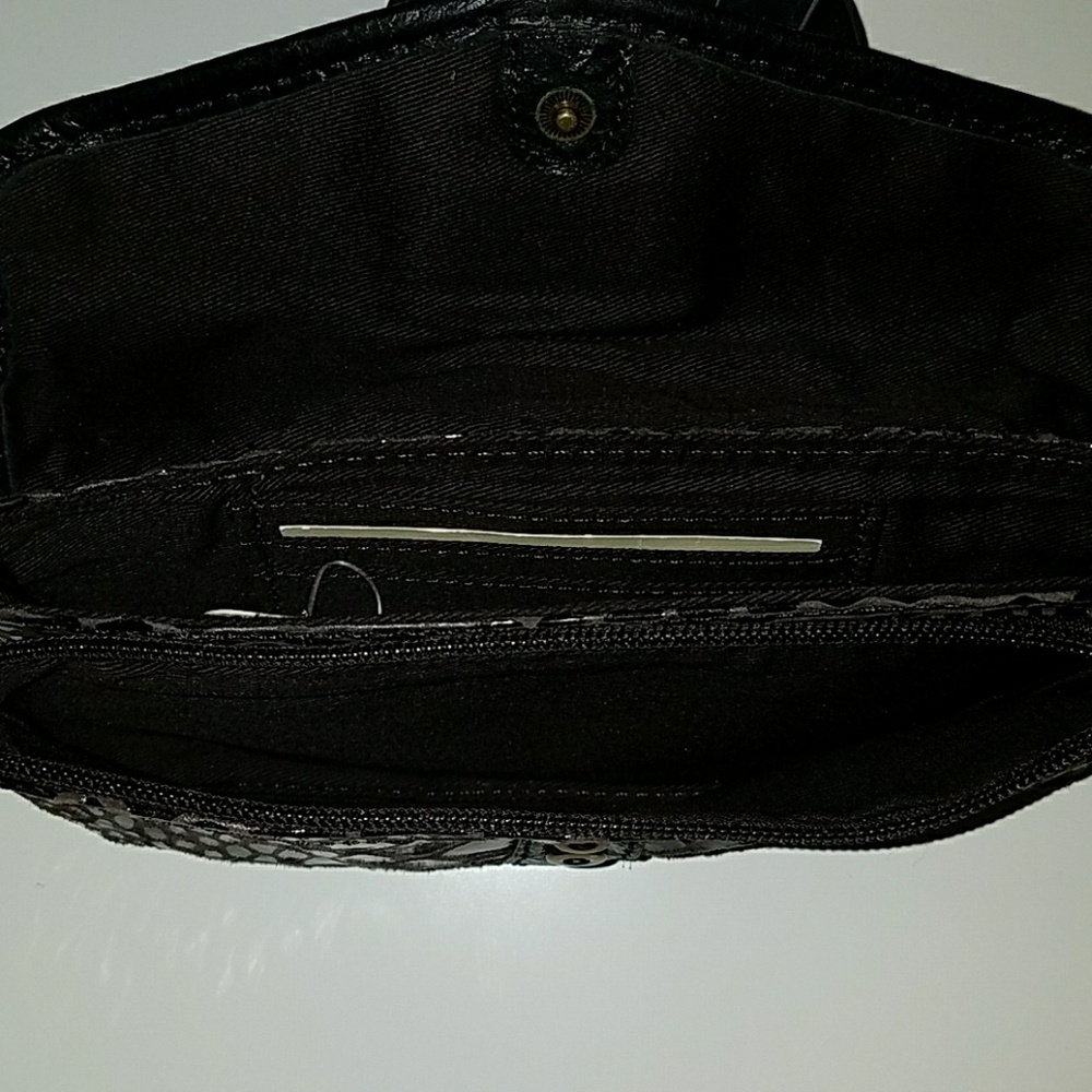NWT FOSSIL BLACK LEATHER CLUTCH - Picture 3 of 6
